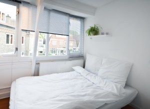 2nd bedroom with a double bed.